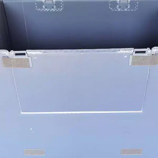 drop-loading-door-on-pallet-sleeve